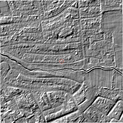 Shaded relief map of the ground around M333LB, computed from Environment Agency LiDAR. The ground here sits at about 27 m above sea level and falls 3 m across the surrounding 800 m. Surface water reaching this point runs off ground lying to the east-north-east, 0.7 m higher.