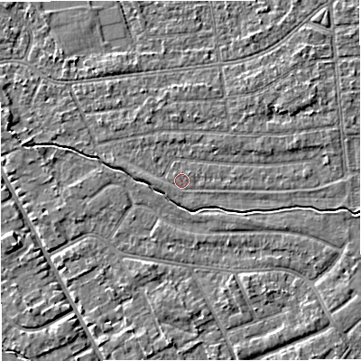 Shaded relief map of the ground around M333LD, computed from Environment Agency LiDAR. The ground here sits at about 27 m above sea level and falls 4 m across the surrounding 800 m. Surface water reaching this point runs off ground lying to the east, 1.1 m higher.