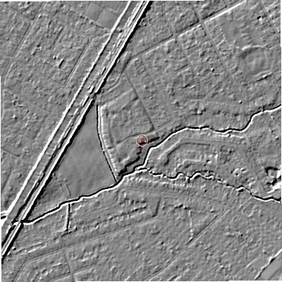Shaded relief map of the ground around M333UY, computed from Environment Agency LiDAR. The ground here sits at about 26 m above sea level and falls 5 m across the surrounding 800 m. Surface water reaching this point runs off ground lying to the west-north-west, 1.0 m higher.
