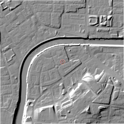 Shaded relief map of the ground around M36AL, computed from Environment Agency LiDAR. The ground here sits at about 28 m above sea level and falls 17 m across the surrounding 800 m. Surface water reaching this point runs off ground lying to the north, 0.6 m higher.