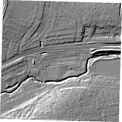 Shaded relief map of the ground around N136EE, computed from Environment Agency LiDAR. The ground here sits at about 21 m above sea level and falls 18 m across the surrounding 800 m. Surface water reaching this point runs off ground lying to the west-north-west, 10.7 m higher.