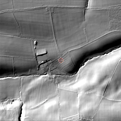 Shaded relief map of the ground around NE470DQ, computed from Environment Agency LiDAR. The ground here sits at about 136 m above sea level and falls 45 m across the surrounding 800 m. Surface water reaching this point runs off ground lying to the east, 3.1 m higher.