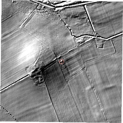 Shaded relief map of the ground around NG123HD, computed from Environment Agency LiDAR. The ground here sits at about 32 m above sea level and falls 9 m across the surrounding 800 m. Surface water reaching this point runs off ground lying to the north-west, 1.4 m higher.