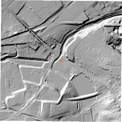 Shaded relief map of the ground around NG185DL, computed from Environment Agency LiDAR. The ground here sits at about 115 m above sea level and falls 32 m across the surrounding 800 m. Surface water reaching this point runs off ground lying to the south-south-west, 21.6 m higher.