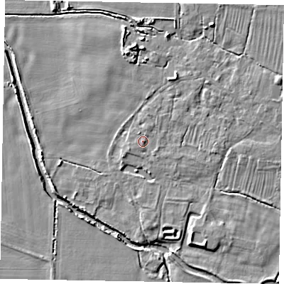 Shaded relief map of the ground around NG322JL, computed from Environment Agency LiDAR. The ground here sits at about 28 m above sea level and falls 7 m across the surrounding 800 m. Surface water reaching this point runs off ground lying to the south-east, 0.9 m higher.