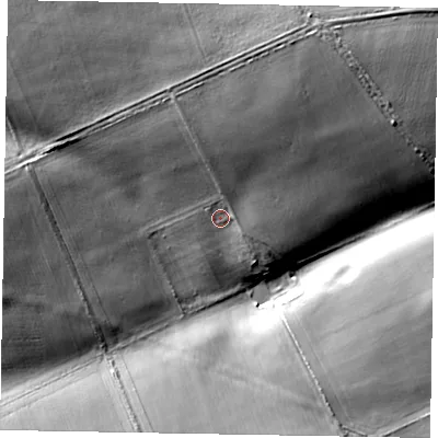 Shaded relief map of the ground around NG335HJ, computed from Environment Agency LiDAR. The ground here sits at about 131 m above sea level and falls 20 m across the surrounding 800 m. Surface water reaching this point runs off ground lying to the north-west, 6.9 m higher.