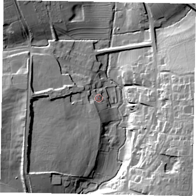 Shaded relief map of the ground around NG335SU, computed from Environment Agency LiDAR. The ground here sits at about 92 m above sea level and falls 31 m across the surrounding 800 m. Surface water reaching this point runs off ground lying to the south-west, 5.7 m higher.