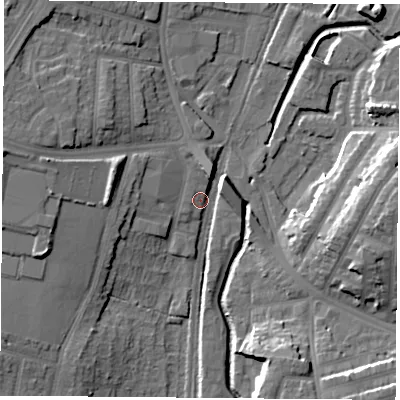 Shaded relief map of the ground around NG85SP, computed from Environment Agency LiDAR. The ground here sits at about 33 m above sea level and falls 17 m across the surrounding 800 m. Surface water reaching this point runs off ground lying to the west-north-west, 10.2 m higher.
