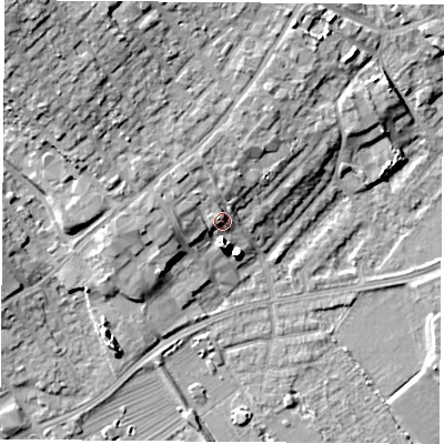 Shaded relief map of the ground around NG91DZ, computed from Environment Agency LiDAR. The ground here sits at about 32 m above sea level and falls 16 m across the surrounding 800 m. Surface water reaching this point runs off ground lying to the north-west, 4.0 m higher.