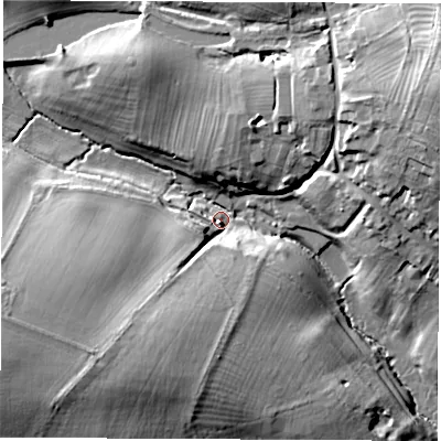 Shaded relief map of the ground around OX77AQ, computed from Environment Agency LiDAR. The ground here sits at about 125 m above sea level and falls 30 m across the surrounding 800 m. Surface water reaching this point runs off ground lying to the west-south-west, 26.7 m higher.