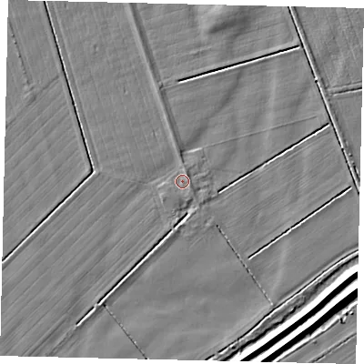 Shaded relief map of the ground around PE100EJ, computed from Environment Agency LiDAR. The ground here sits at about 4 m above sea level and falls 5 m across the surrounding 800 m. Surface water reaching this point runs off ground lying to the north-north-east, 0.8 m higher.
