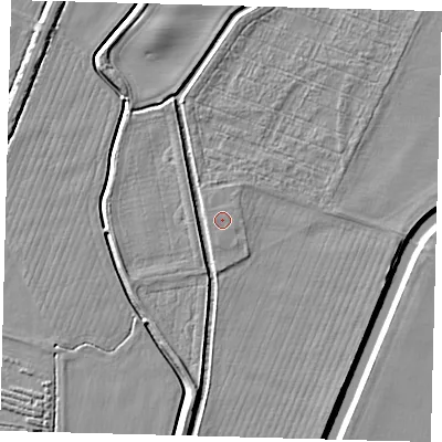 Shaded relief map of the ground around PE113UW, computed from Environment Agency LiDAR. The ground here sits at about 4 m above sea level and falls 5 m across the surrounding 800 m. The ground contributing surface water to this point lies to the south.