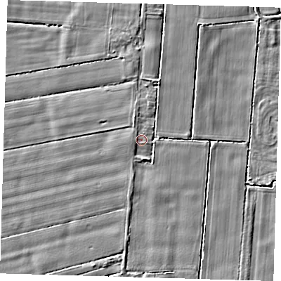 Shaded relief map of the ground around PE126SR, computed from Environment Agency LiDAR. The ground here sits at about 3 m above sea level and falls 3 m across the surrounding 800 m. Surface water reaching this point runs off ground lying to the south, 1.9 m higher.