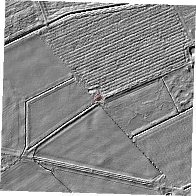 Shaded relief map of the ground around PE128DB, computed from Environment Agency LiDAR. The ground here sits at about 4 m above sea level and falls 3 m across the surrounding 800 m. Surface water reaching this point runs off ground lying to the east, 0.8 m higher.