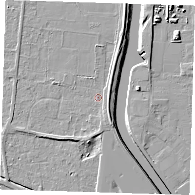 Shaded relief map of the ground around PE131PY, computed from Environment Agency LiDAR. The ground here sits at about 4 m above sea level and falls 10 m across the surrounding 800 m. Surface water reaching this point runs off ground lying to the south-south-east, 1.7 m higher.