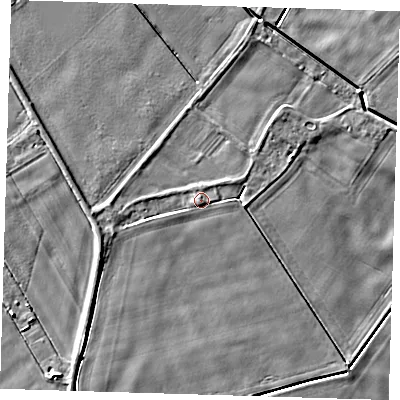 Shaded relief map of the ground around PE134ES, computed from Environment Agency LiDAR. The ground here sits at about 2 m above sea level and falls 4 m across the surrounding 800 m. Surface water reaching this point runs off ground lying to the east, 1.9 m higher.