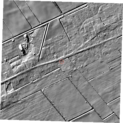 Shaded relief map of the ground around PE134RE, computed from Environment Agency LiDAR. The ground here sits at about 1 m above sea level and falls 6 m across the surrounding 800 m. Surface water reaching this point runs off ground lying to the south-east, 1.0 m higher.