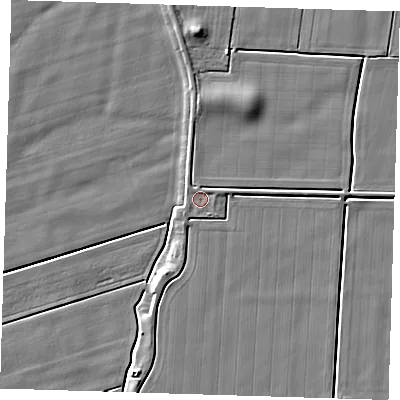 Shaded relief map of the ground around PE135HD, computed from Environment Agency LiDAR. The ground here sits at about 4 m above sea level and falls 6 m across the surrounding 800 m. Surface water reaching this point runs off ground lying to the south-south-east, 0.6 m higher.