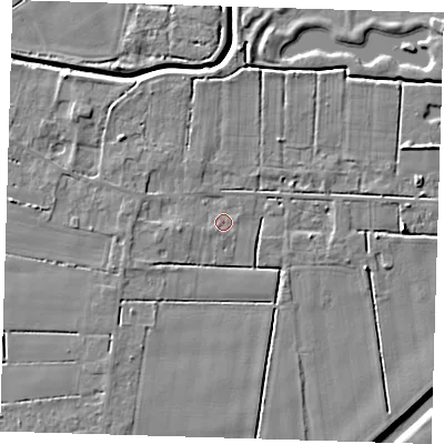 Shaded relief map of the ground around PE135LD, computed from Environment Agency LiDAR. The ground here sits at about 3 m above sea level and falls 7 m across the surrounding 800 m. Surface water reaching this point runs off ground lying to the north-west, 1.4 m higher.