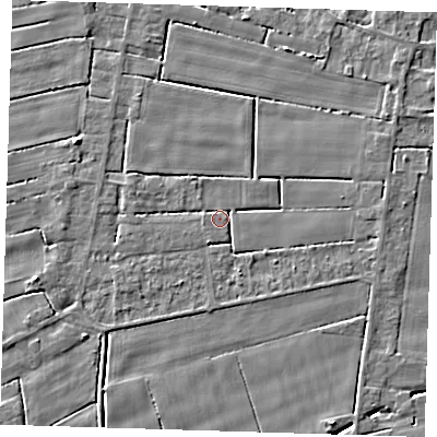 Shaded relief map of the ground around PE135LP, computed from Environment Agency LiDAR. The ground here sits at about 2 m above sea level and falls 5 m across the surrounding 800 m. Surface water reaching this point runs off ground lying to the north-north-west, 1.9 m higher.
