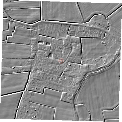 Shaded relief map of the ground around PE135RA, computed from Environment Agency LiDAR. The ground here sits at about 3 m above sea level and falls 4 m across the surrounding 800 m. Surface water reaching this point runs off ground lying to the south-south-east, 0.9 m higher.