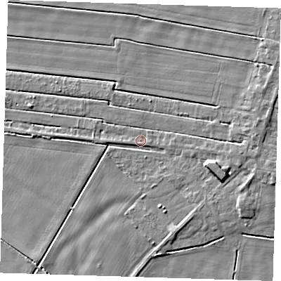 Shaded relief map of the ground around PE140HA, computed from Environment Agency LiDAR. The ground here sits at about 2 m above sea level and falls 6 m across the surrounding 800 m. Surface water reaching this point runs off ground lying to the east-south-east, 5.2 m higher.