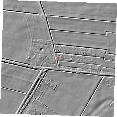 Shaded relief map of the ground around PE140HD, computed from Environment Agency LiDAR. The ground here sits at about 2 m above sea level and falls 4 m across the surrounding 800 m. Surface water reaching this point runs off ground lying to the south, 2.4 m higher.