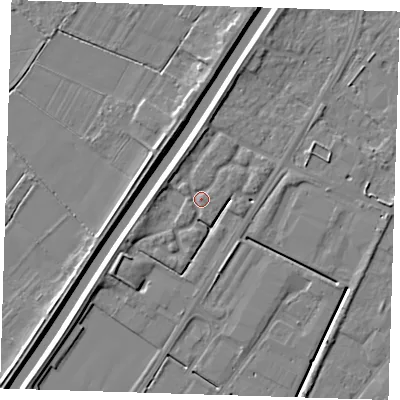 Shaded relief map of the ground around PE140TA, computed from Environment Agency LiDAR. The ground here sits at about 4 m above sea level and falls 5 m across the surrounding 800 m. Surface water reaching this point runs off ground lying to the north-west, 2.3 m higher.