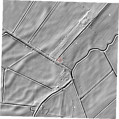 Shaded relief map of the ground around PE150XU, computed from Environment Agency LiDAR. The ground here sits at about 1 m above sea level and falls 4 m across the surrounding 800 m. Surface water reaching this point runs off ground lying to the south, 1.2 m higher.