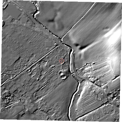 Shaded relief map of the ground around PE195EQ, computed from Environment Agency LiDAR. The ground here sits at about 31 m above sea level and falls 29 m across the surrounding 800 m. Surface water reaching this point runs off ground lying to the south-west, 2.8 m higher.