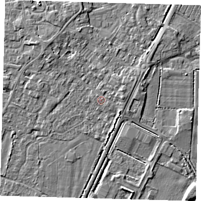 Shaded relief map of the ground around PE201HZ, computed from Environment Agency LiDAR. The ground here sits at about 4 m above sea level and falls 4 m across the surrounding 800 m. Surface water reaching this point runs off ground lying to the east, 1.7 m higher.