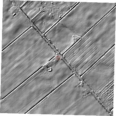 Shaded relief map of the ground around PE203SZ, computed from Environment Agency LiDAR. The ground here sits at about 2 m above sea level and falls 5 m across the surrounding 800 m. Surface water reaching this point runs off ground lying to the east, 0.9 m higher.
