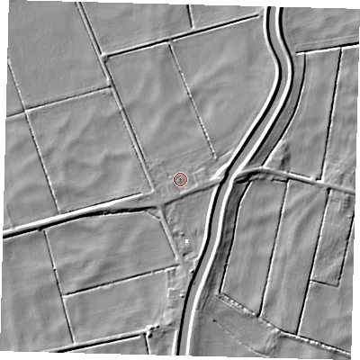 Shaded relief map of the ground around PE262SU, computed from Environment Agency LiDAR. The ground here sits at about -0 m above sea level and falls 5 m across the surrounding 800 m. Surface water reaching this point runs off ground lying to the east, 2.5 m higher.