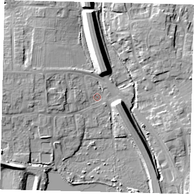Shaded relief map of the ground around PE28ER, computed from Environment Agency LiDAR. The ground here sits at about 5 m above sea level and falls 10 m across the surrounding 800 m. Surface water reaching this point runs off ground lying to the west, 5.0 m higher.