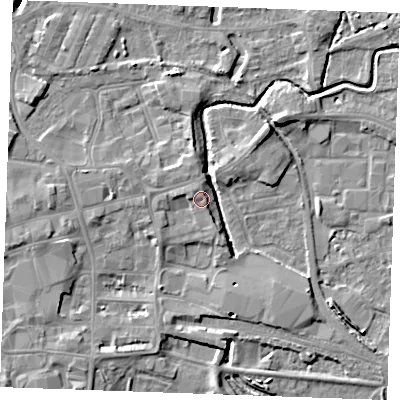 Shaded relief map of the ground around PE301PZ, computed from Environment Agency LiDAR. The ground here sits at about 5 m above sea level and falls 7 m across the surrounding 800 m. Surface water reaching this point runs off ground lying to the west, 2.1 m higher.