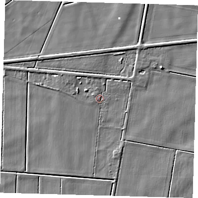 Shaded relief map of the ground around PE72DB, computed from Environment Agency LiDAR. The ground here sits at about 0 m above sea level and falls 5 m across the surrounding 800 m. Surface water reaching this point runs off ground lying to the west-north-west, 2.6 m higher.