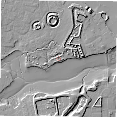 Shaded relief map of the ground around PO124FS, computed from Environment Agency LiDAR. The ground here sits at about 4 m above sea level and falls 13 m across the surrounding 800 m. Surface water reaching this point runs off ground lying to the north, 2.0 m higher.