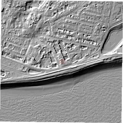 Shaded relief map of the ground around PO40DE, computed from Environment Agency LiDAR. The ground here sits at about 4 m above sea level and falls 7 m across the surrounding 800 m. Surface water reaching this point runs off ground lying to the south-west, 2.1 m higher.