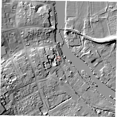 Shaded relief map of the ground around RG91BB, computed from Environment Agency LiDAR. The ground here sits at about 33 m above sea level and falls 21 m across the surrounding 800 m. Surface water reaching this point runs off ground lying to the west-south-west, 4.7 m higher.