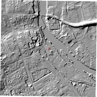 Shaded relief map of the ground around RG91TJ, computed from Environment Agency LiDAR. The ground here sits at about 33 m above sea level and falls 15 m across the surrounding 800 m. Surface water reaching this point runs off ground lying to the south-south-west, 1.1 m higher.