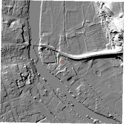 Shaded relief map of the ground around RG92LQ, computed from Environment Agency LiDAR. The ground here sits at about 33 m above sea level and falls 50 m across the surrounding 800 m. Surface water reaching this point runs off ground lying to the south-south-east, 1.3 m higher.