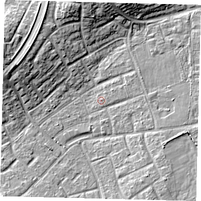 Shaded relief map of the ground around RH105DD, computed from Environment Agency LiDAR. The ground here sits at about 76 m above sea level and falls 14 m across the surrounding 800 m. The ground contributing surface water to this point lies to the south-south-east.