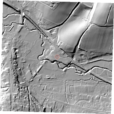 Shaded relief map of the ground around RH185DW, computed from Environment Agency LiDAR. The ground here sits at about 60 m above sea level and falls 38 m across the surrounding 800 m. Surface water reaching this point runs off ground lying to the north-east, 9.3 m higher.