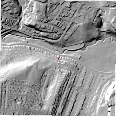 Shaded relief map of the ground around S117AB, computed from Environment Agency LiDAR. The ground here sits at about 122 m above sea level and falls 80 m across the surrounding 800 m. Surface water reaching this point runs off ground lying to the south-west, 67.3 m higher.