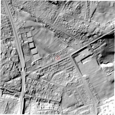 Shaded relief map of the ground around S122EJ, computed from Environment Agency LiDAR. The ground here sits at about 163 m above sea level and falls 42 m across the surrounding 800 m. Surface water reaching this point runs off ground lying to the north-west, 16.2 m higher.