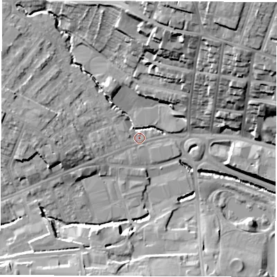 Shaded relief map of the ground around S402AH, computed from Environment Agency LiDAR. The ground here sits at about 82 m above sea level and falls 32 m across the surrounding 800 m. Surface water reaching this point runs off ground lying to the west-south-west, 9.4 m higher.
