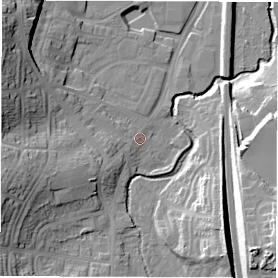 Shaded relief map of the ground around S402EF, computed from Environment Agency LiDAR. The ground here sits at about 77 m above sea level and falls 27 m across the surrounding 800 m. Surface water reaching this point runs off ground lying to the west-south-west, 18.8 m higher.