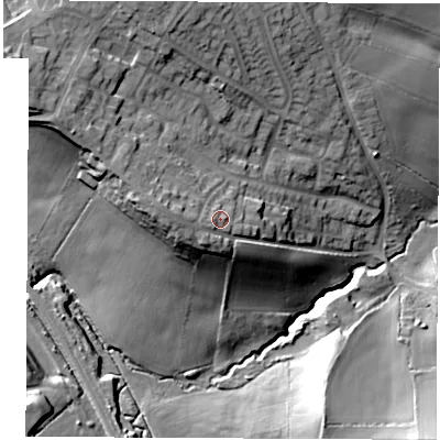 Shaded relief map of the ground around S425HR, computed from Environment Agency LiDAR. The ground here sits at about 123 m above sea level and falls 28 m across the surrounding 800 m. Surface water reaching this point runs off ground lying to the west, 2.2 m higher.