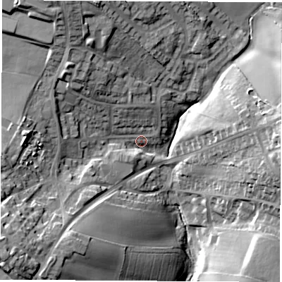 Shaded relief map of the ground around S425QH, computed from Environment Agency LiDAR. The ground here sits at about 125 m above sea level and falls 25 m across the surrounding 800 m. Surface water reaching this point runs off ground lying to the north-north-west, 19.4 m higher.