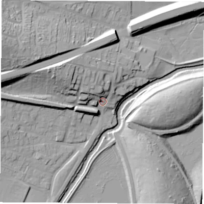 Shaded relief map of the ground around S605SR, computed from Environment Agency LiDAR. The ground here sits at about 33 m above sea level and falls 34 m across the surrounding 800 m. Surface water reaching this point runs off ground lying to the north-north-west, 11.9 m higher.